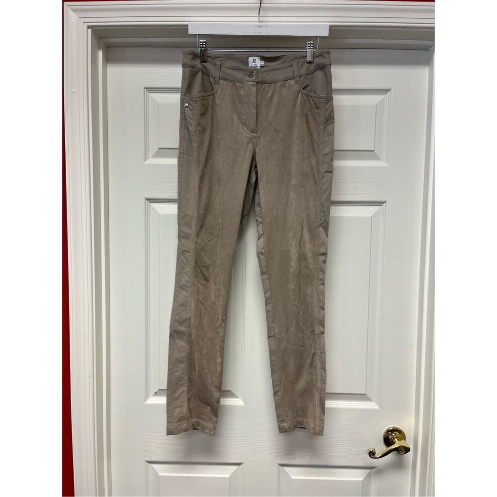 Daily Sports Born in Sweden Tan Moleskin Front Golf Athletic Pants sz 10 EUC
